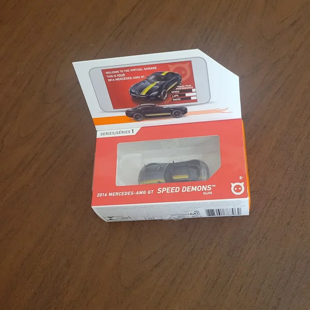 Hot Wheels 2019 Hot Wheels ID 2016 Mercedes AMG GT 1:64 Scale Die Cast Model Car
